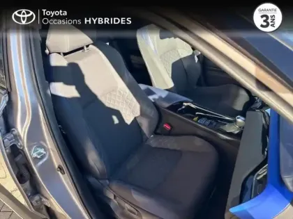 Photo 5 Toyota C-HR  122h Graphic 2WD E-CVT  MC19