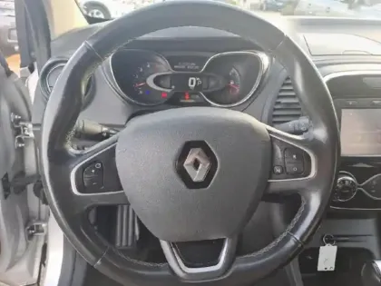 Photo 11 Renault Captur  1.5 dCi 90ch energy Zen EDC Euro6c