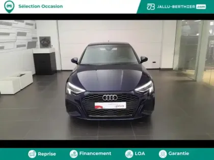 Photo 1 Audi A3  Sportback 35 TFSI 150ch Mild Hybrid S line S tronic 7