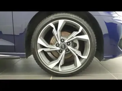 Photo 8 Audi A3  Sportback 35 TFSI 150ch Mild Hybrid S line S tronic 7