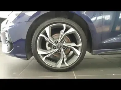 Photo 7 Audi A3  Sportback 35 TFSI 150ch Mild Hybrid S line S tronic 7