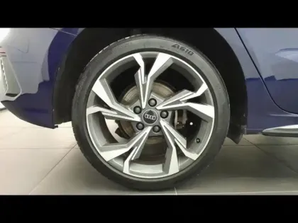 Photo 9 Audi A3  Sportback 35 TFSI 150ch Mild Hybrid S line S tronic 7