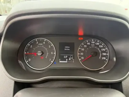 Photo 10 Dacia Duster  TCe 150 4x2 EDC