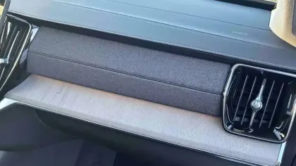 Photo 32 Volvo Xc90  T8 AWD Hybride Rechargeable 455 ch Geartronic 8 7pl