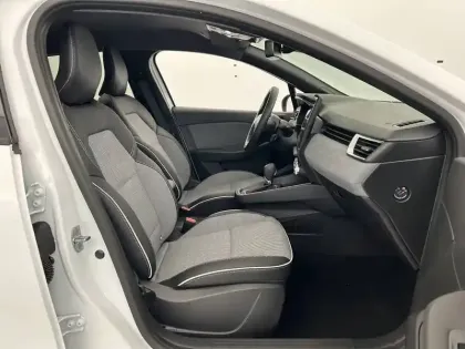 Photo 58 Renault Clio  E-Tech full hybrid 145 ch GSR2