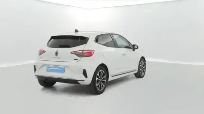 Photo 39 Renault Clio  E-Tech full hybrid 145 ch GSR2