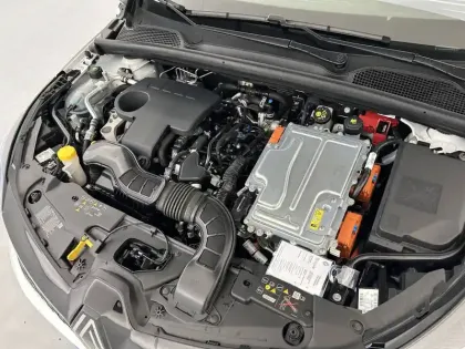 Photo 56 Renault Clio  E-Tech full hybrid 145 ch GSR2