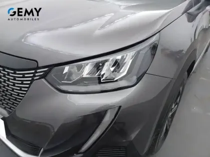 Photo 31 Peugeot 2008  BlueHDi 130 S&S EAT8