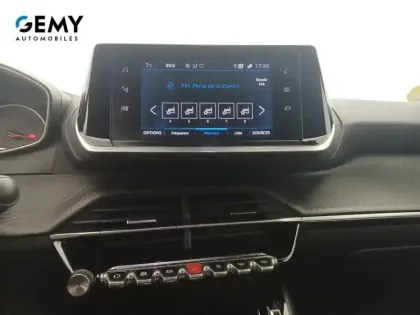 Photo 29 Peugeot 2008  BlueHDi 130 S&S EAT8