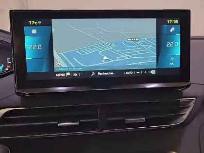 Photo 18 Peugeot 3008  Hybrid 225 e-EAT8