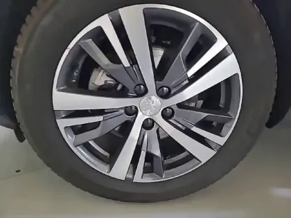 Photo 45 Peugeot 3008   ALLURE PACK HDI 130 EAT8