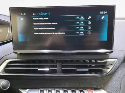 Photo 21 Peugeot 3008   ALLURE PACK HDI 130 EAT8