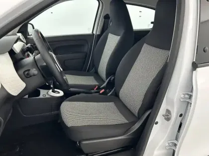 Photo 8 Renault Twingo  III Achat Intégral - 21