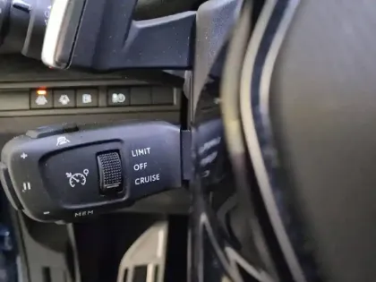 Photo 26 Peugeot 3008  Hybrid 225 e-EAT8