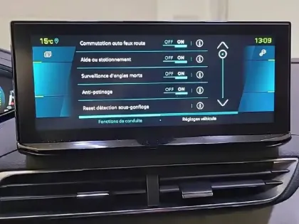 Photo 20 Peugeot 3008  Hybrid 225 e-EAT8