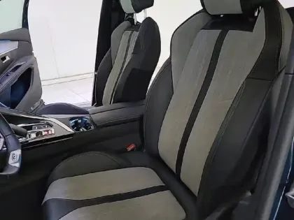 Photo 10 Peugeot 3008  Hybrid 225 e-EAT8