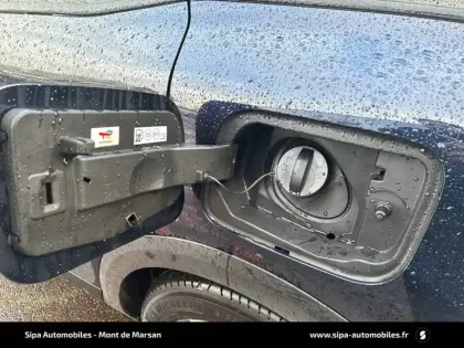 Photo 27 Citroën C4  Hybride 145 e-DCS6