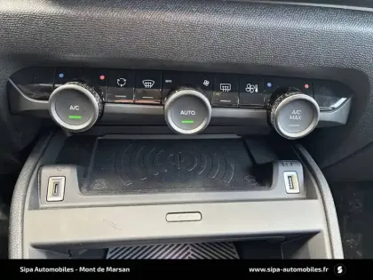 Photo 17 Citroën C4  Hybride 145 e-DCS6