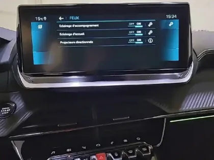 Photo 22 Peugeot 2008  PureTech 130 S&S EAT8