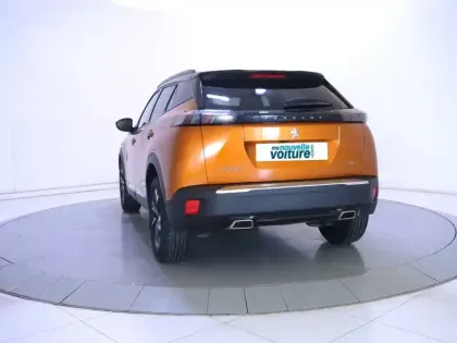 Photo 6 Peugeot 2008  PureTech 130 S&S EAT8