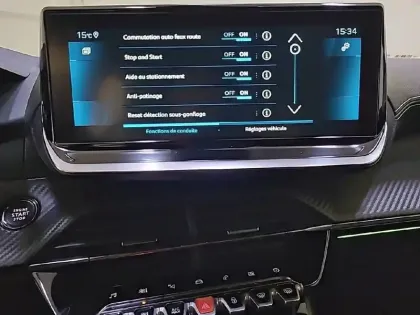 Photo 53 Peugeot 2008  PureTech 130 S&S EAT8