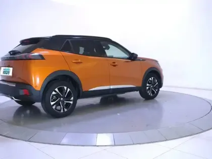 Photo 37 Peugeot 2008  PureTech 130 S&S EAT8