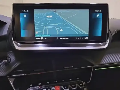 Photo 51 Peugeot 2008  PureTech 130 S&S EAT8