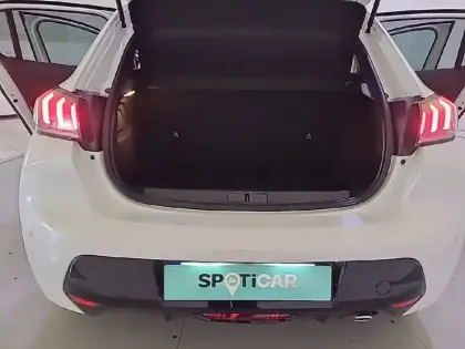 Photo 27 Peugeot 208  PureTech 100 S&S EAT8