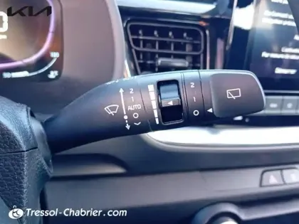 Photo 17 Kia Stonic  1.0 T-GDi 100 ch BVM6 Active