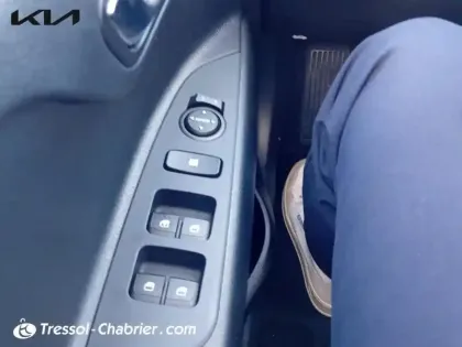 Photo 19 Kia Stonic  1.0 T-GDi 100 ch BVM6 Active