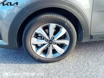 Photo 14 Kia Stonic  1.0 T-GDi 100 ch BVM6 Active