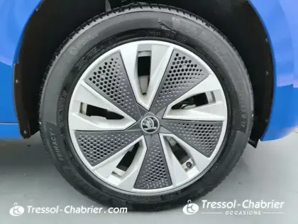 Photo 14 Skoda Kamiq  1.0 TSI Evo 2 116 ch DSG7 Clever Edition