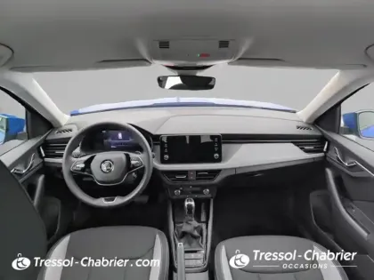 Photo 9 Skoda Kamiq  1.0 TSI Evo 2 116 ch DSG7 Clever Edition