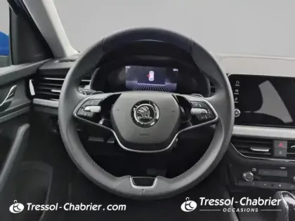 Photo 11 Skoda Kamiq  1.0 TSI Evo 2 116 ch DSG7 Clever Edition