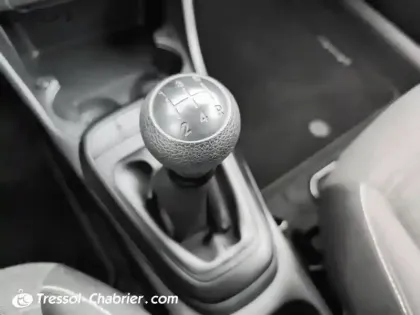 Photo 23 Kia Picanto  1.0 essence MPi 67 ch BVM5 Active