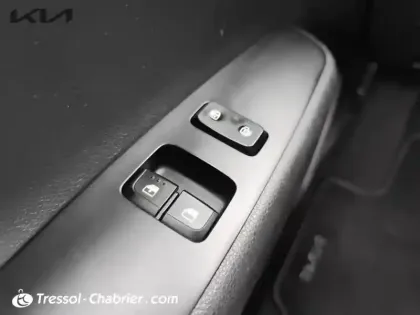Photo 19 Kia Picanto  1.0 essence MPi 67 ch BVM5 Active