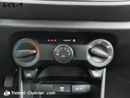 Photo 21 Kia Picanto  1.0 essence MPi 67 ch BVM5 Active