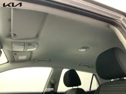 Photo 24 Kia Stonic  1.0 T-GDi 100 ch DCT7 Active