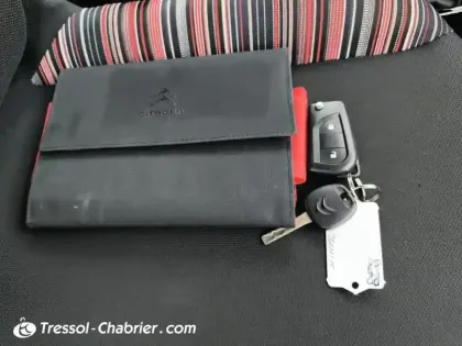 Photo 15 Citroën C1  PureTech 82 Feel