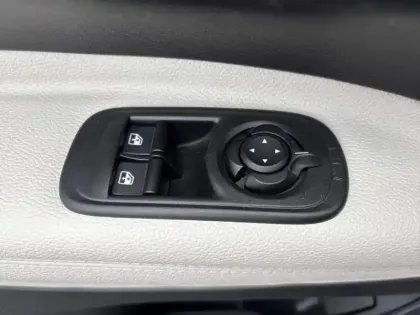 Photo 19 Fiat 500  e 95 ch La Prima