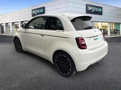 Photo 29 Fiat 500  e 95 ch La Prima