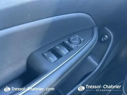 Photo 19 Opel Insignia  Sports Tourer 1.5 Diesel 122 ch BVA8 Ultimate