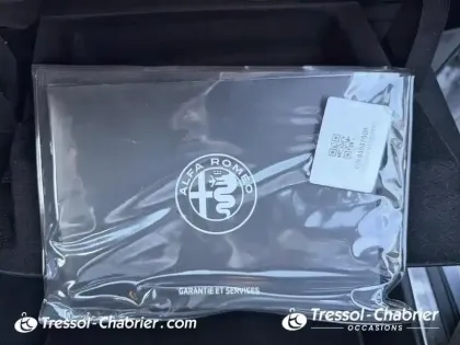 Photo 15 Alfa Romeo Giulia  2.2 160 ch AT8 Competizione