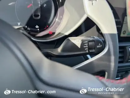 Photo 17 Alfa Romeo Giulia  2.2 160 ch AT8 Competizione