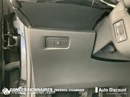 Photo 16 DS DS 3  PureTech 82 BVM5 So Chic