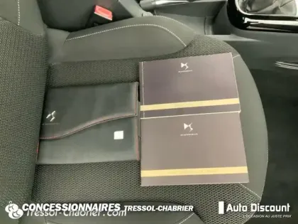 Photo 15 DS DS 3  PureTech 82 BVM5 So Chic