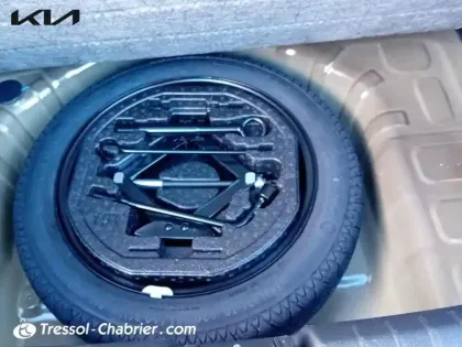 Photo 26 Kia Stonic  1.0 T-GDi 100 ch DCT7 Active