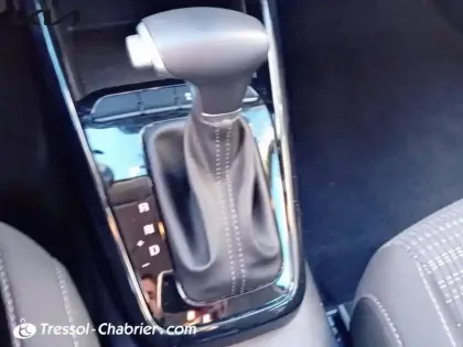 Photo 23 Kia Stonic  1.0 T-GDi 100 ch DCT7 Active