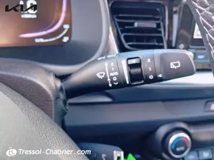 Photo 17 Kia Stonic  1.0 T-GDi 100 ch DCT7 Active