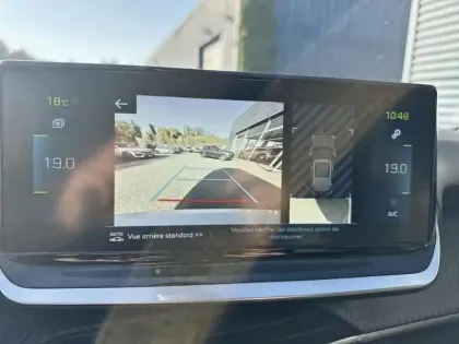 Photo 13 Peugeot 2008  Electrique 136 ch Roadtrip